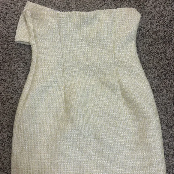 Meshki Strapless Cream Dress with Bow - Picture 4 of 4